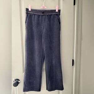 Lululemon Softstreme crop pants
